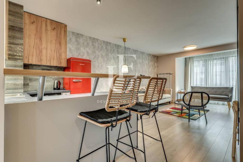 New York: A Spacious Modern Apartment With Parking Sófia Exterior foto