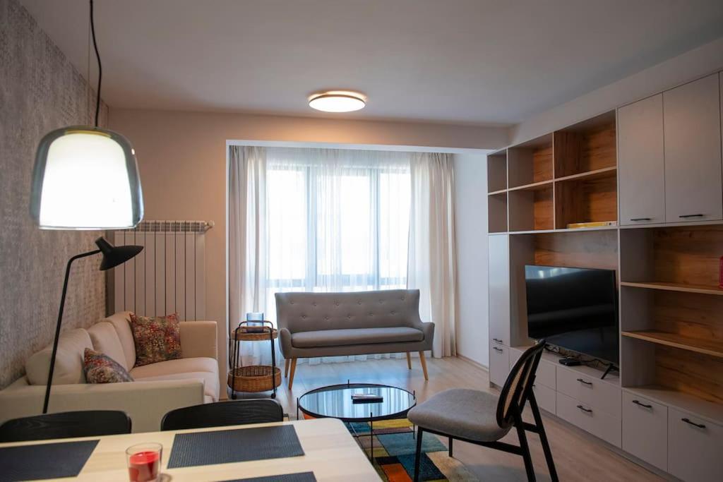 New York: A Spacious Modern Apartment With Parking Sófia Exterior foto