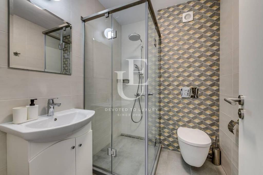New York: A Spacious Modern Apartment With Parking Sófia Exterior foto